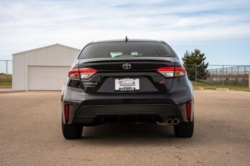 Black Sand Pearl 2021 Toyota Corolla SE