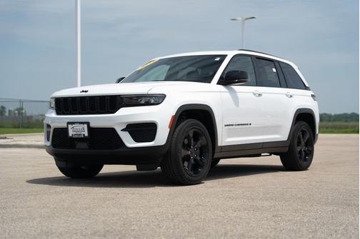 2023 Jeep Grand Cherokee Altitude