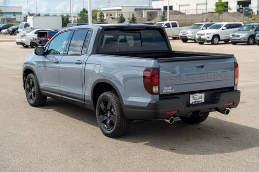 2025 Honda Ridgeline Black Edition