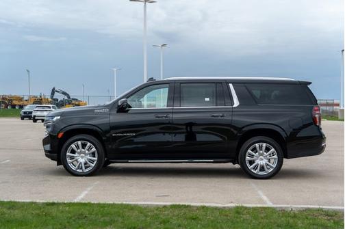 2024 Chevrolet Suburban High Country