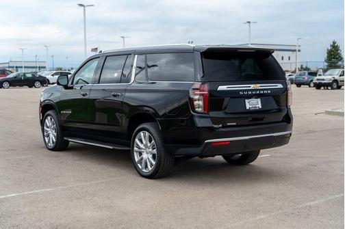2024 Chevrolet Suburban High Country