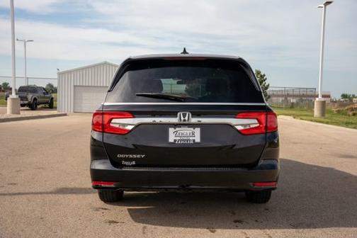 Crystal Black Pearl 2020 Honda Odyssey EX