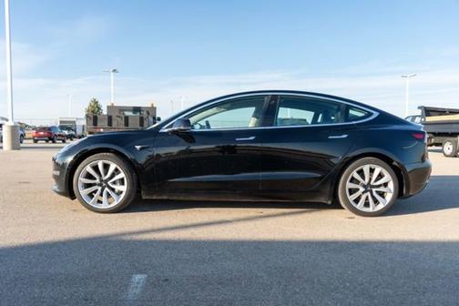 2019 Tesla Model 3 Performance