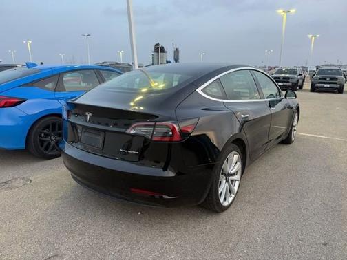 2019 Tesla Model 3 Performance