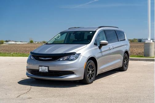 2020 Chrysler Voyager LXI