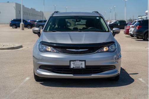 2020 Chrysler Voyager LXI