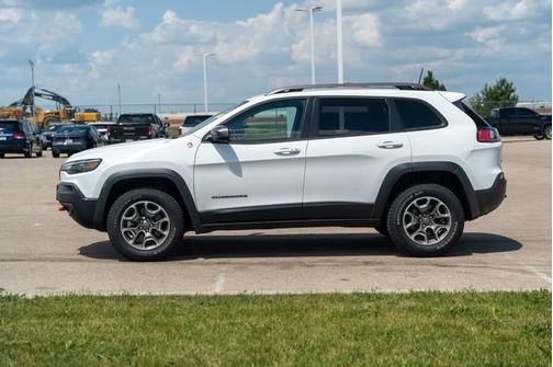 2021 Jeep Cherokee Trailhawk