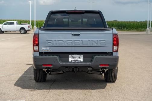 2025 Honda Ridgeline Black Edition