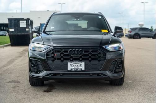 2024 Audi SQ5 Premium Plus