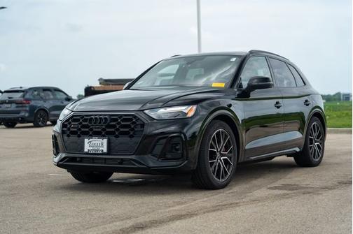 2024 Audi SQ5 Premium Plus