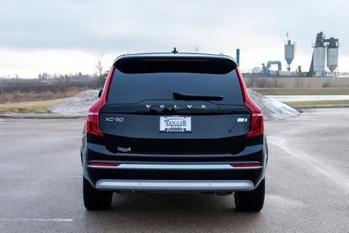 2022 Volvo XC90 Recharge Plug-In Hybrid Inscription