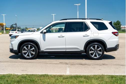 2023 Honda Pilot Elite