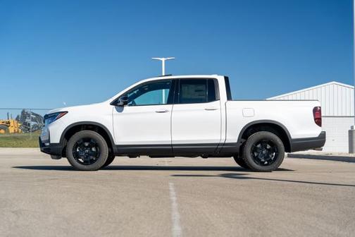2025 Honda Ridgeline Black Edition