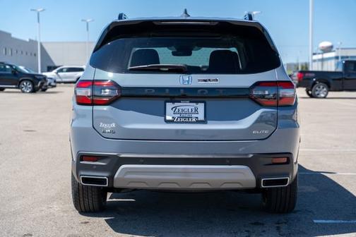 2025 Honda Pilot Elite