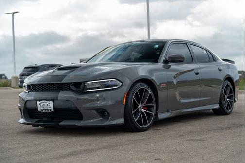 2017 Dodge Charger R/T