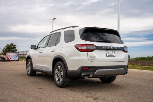 White 2026 Honda Pilot EX-L