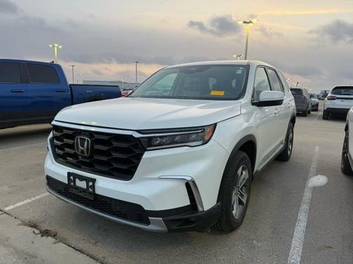 2023 Honda Pilot EX-L 7 Passenger