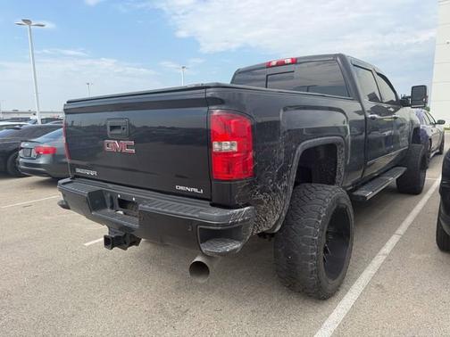 2017 GMC Sierra 2500 Denali