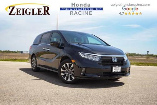 Crystal Black Pearl 2024 Honda Odyssey EX-L