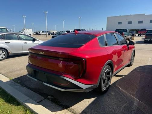Currant Red 2025 Kia K4 EX