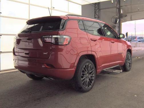 2023 Jeep Compass (RED) Edition
