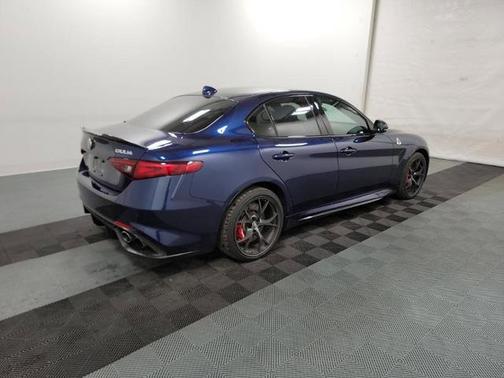 2019 Alfa Romeo Giulia Quadrifoglio