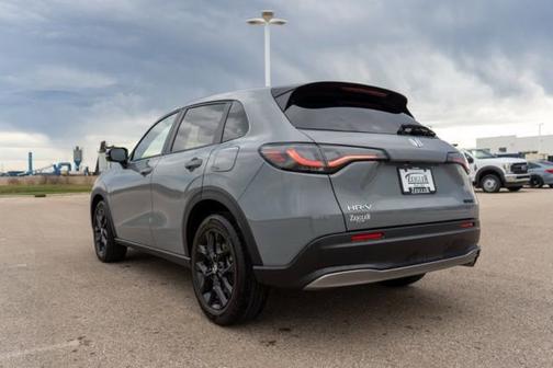 Urban Gray Pearl 2024 Honda HR-V Sport
