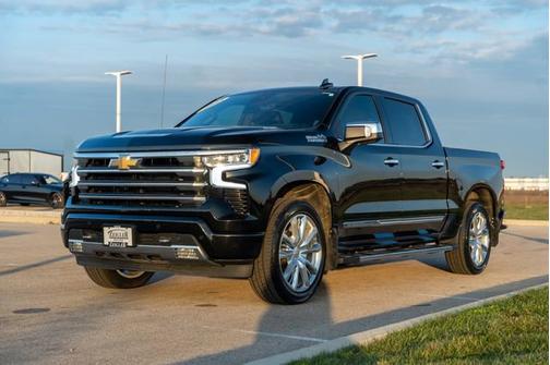 2023 Chevrolet Silverado 1500 High Country