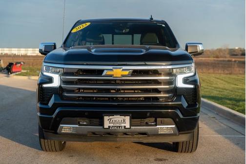 2023 Chevrolet Silverado 1500 High Country