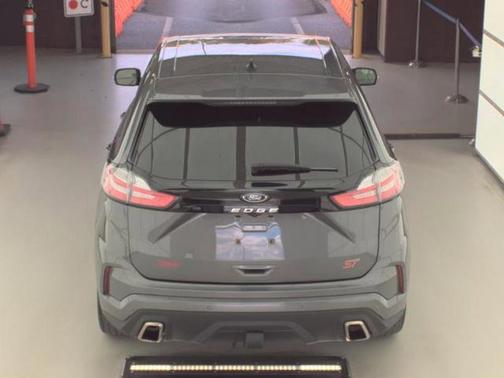 2023 Ford Edge ST