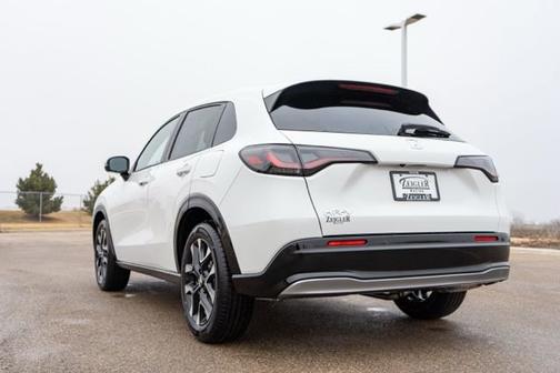 Platinum White Pearl 2026 Honda HR-V EX-L