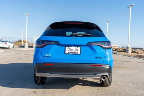 Boost Blue Pearl 2026 Honda HR-V Sport