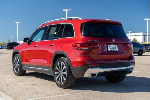 2022 Mercedes-Benz GLB 250 GLB 250