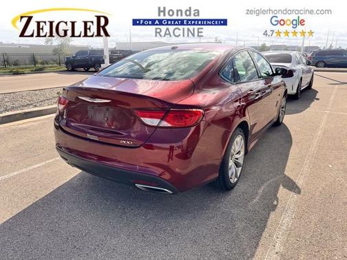 2015 Chrysler 200 S