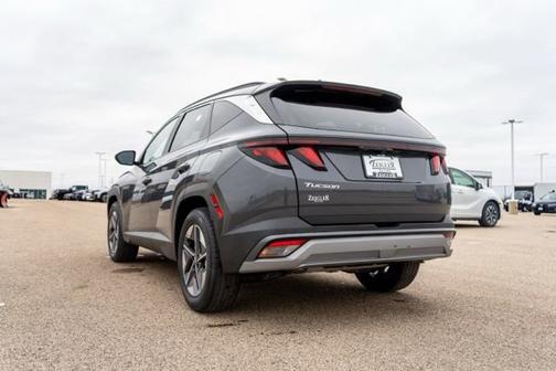 Ecotronic Gray 2026 Hyundai TUCSON SEL