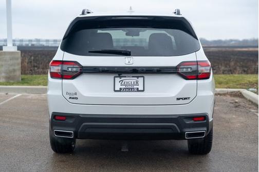 2025 Honda Pilot Sport