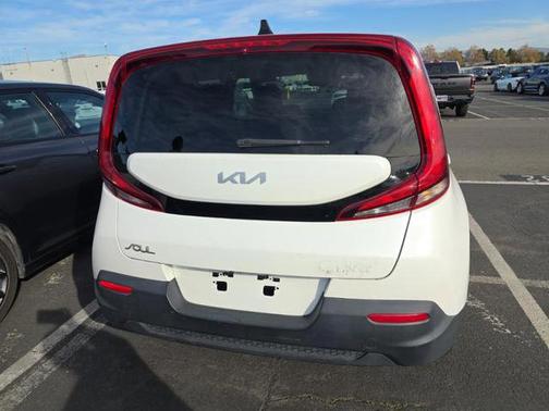 2022 Kia Soul LX