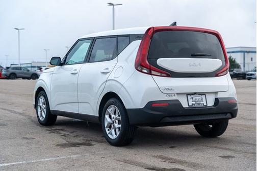 2022 Kia Soul LX