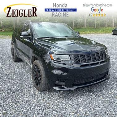 Diamond Black Crystal Pearlcoat 2018 Jeep Grand Cherokee SRT