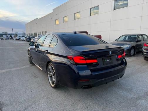 2023 BMW M550 M550i xDrive