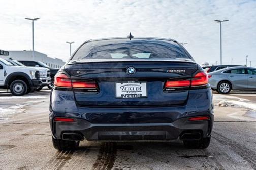 2023 BMW M550 M550i xDrive