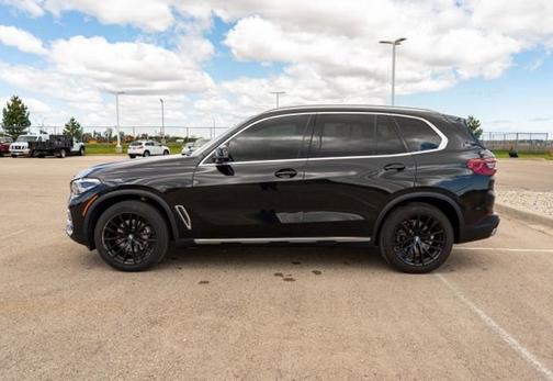 Black Sapphire Metallic 2020 BMW X5 xDrive40i