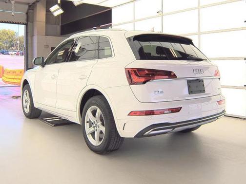 2021 Audi Q5 Premium