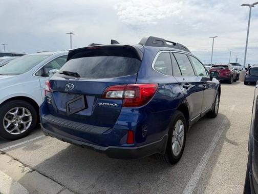 Lapis Blue Pearl 2016 Subaru Outback 2.5i Premium