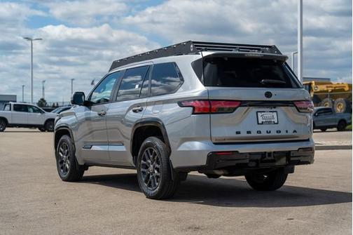 2024 Toyota Sequoia Platinum