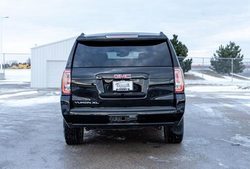 2020 GMC Yukon XL SLT