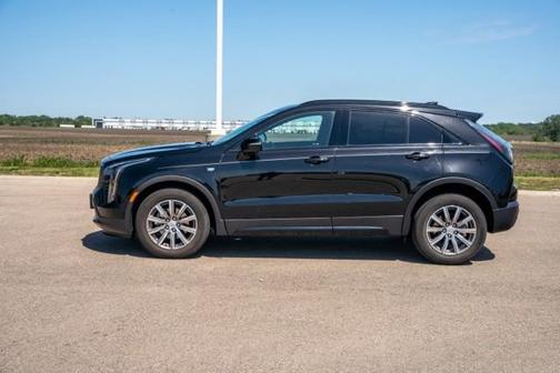 Stellar Black Metallic 2023 Cadillac XT4 AWD Sport