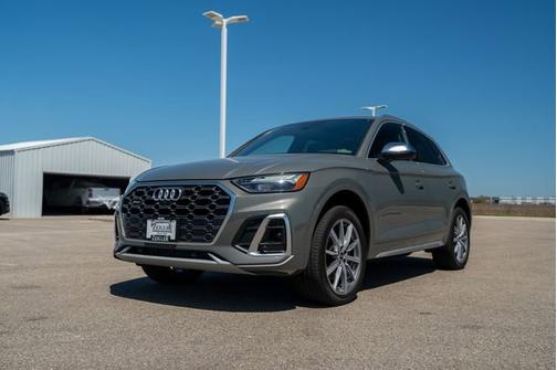 2024 Audi SQ5 Premium Plus