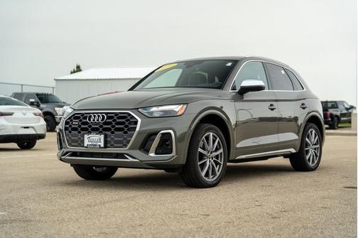 2024 Audi SQ5 Premium Plus