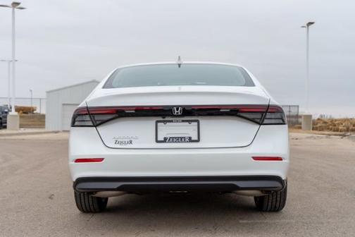 Platinum White Pearl 2024 Honda Accord LX